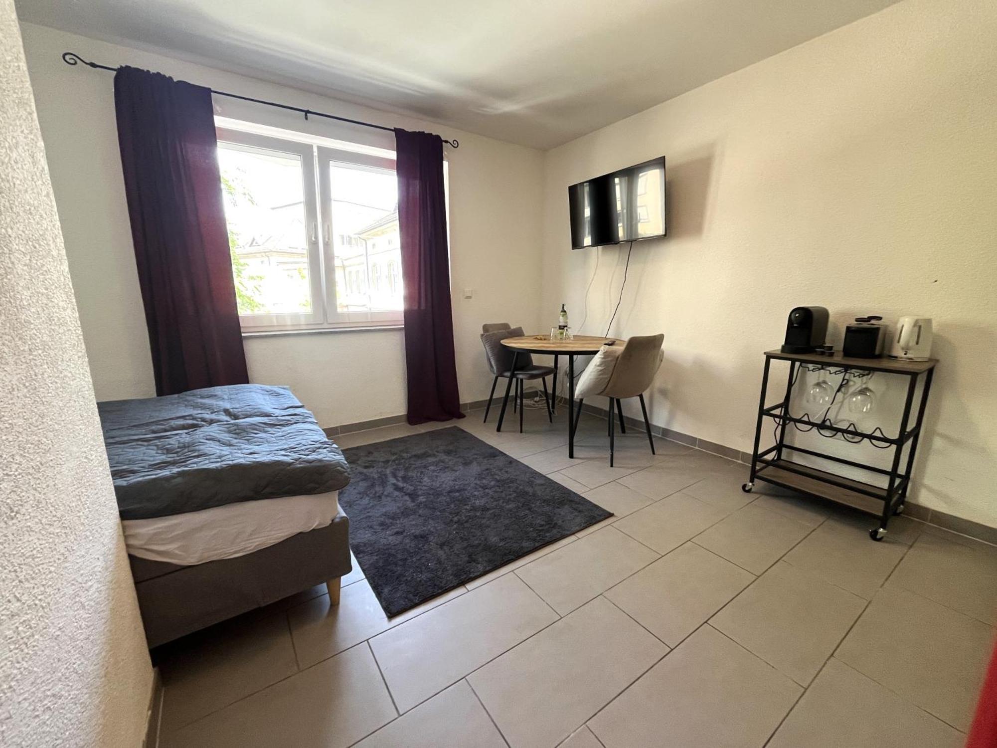 Simplex Apartments Am Europaplatz Karlsruhe Pokoj fotografie