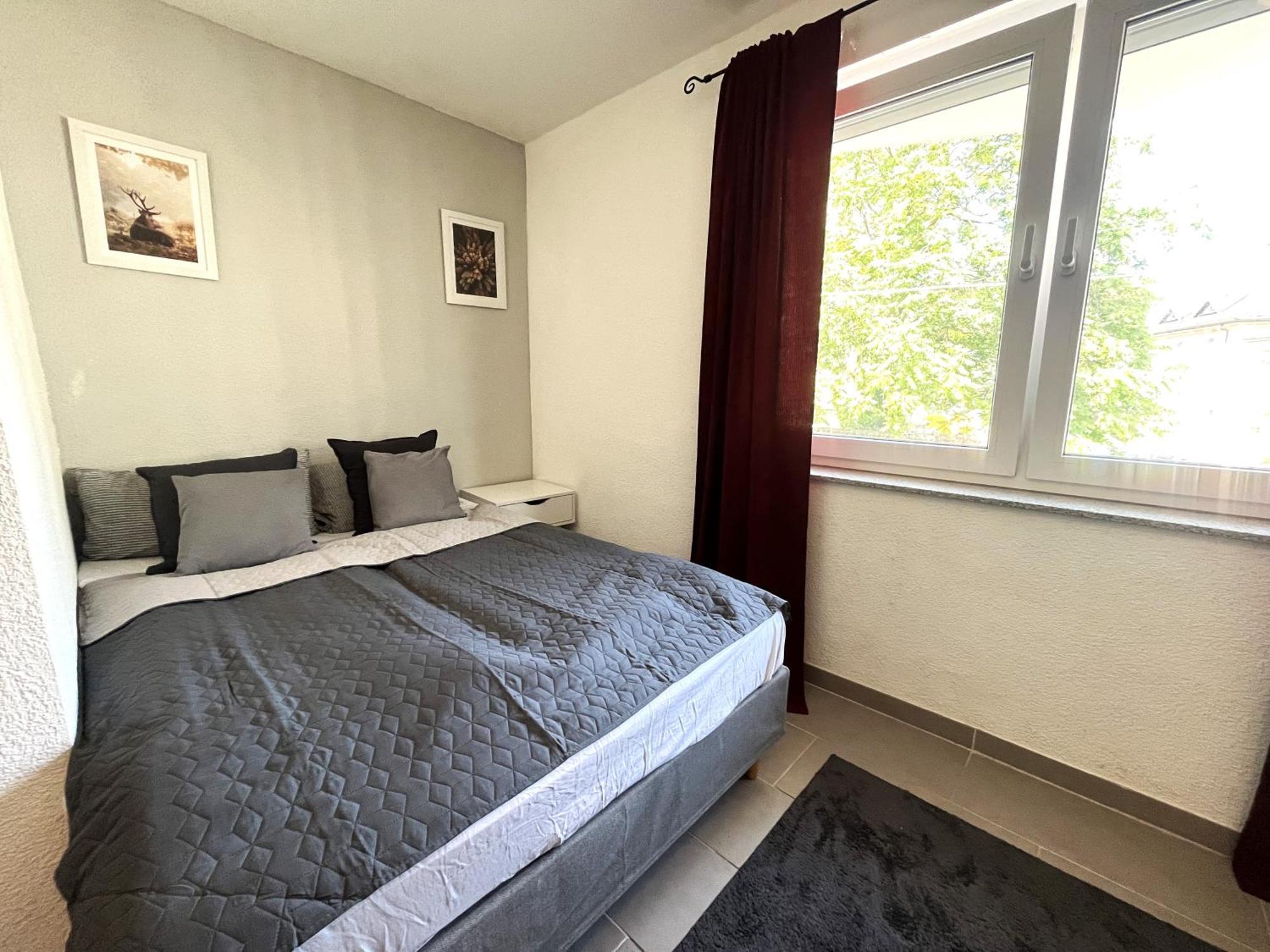 Simplex Apartments Am Europaplatz Karlsruhe Pokoj fotografie