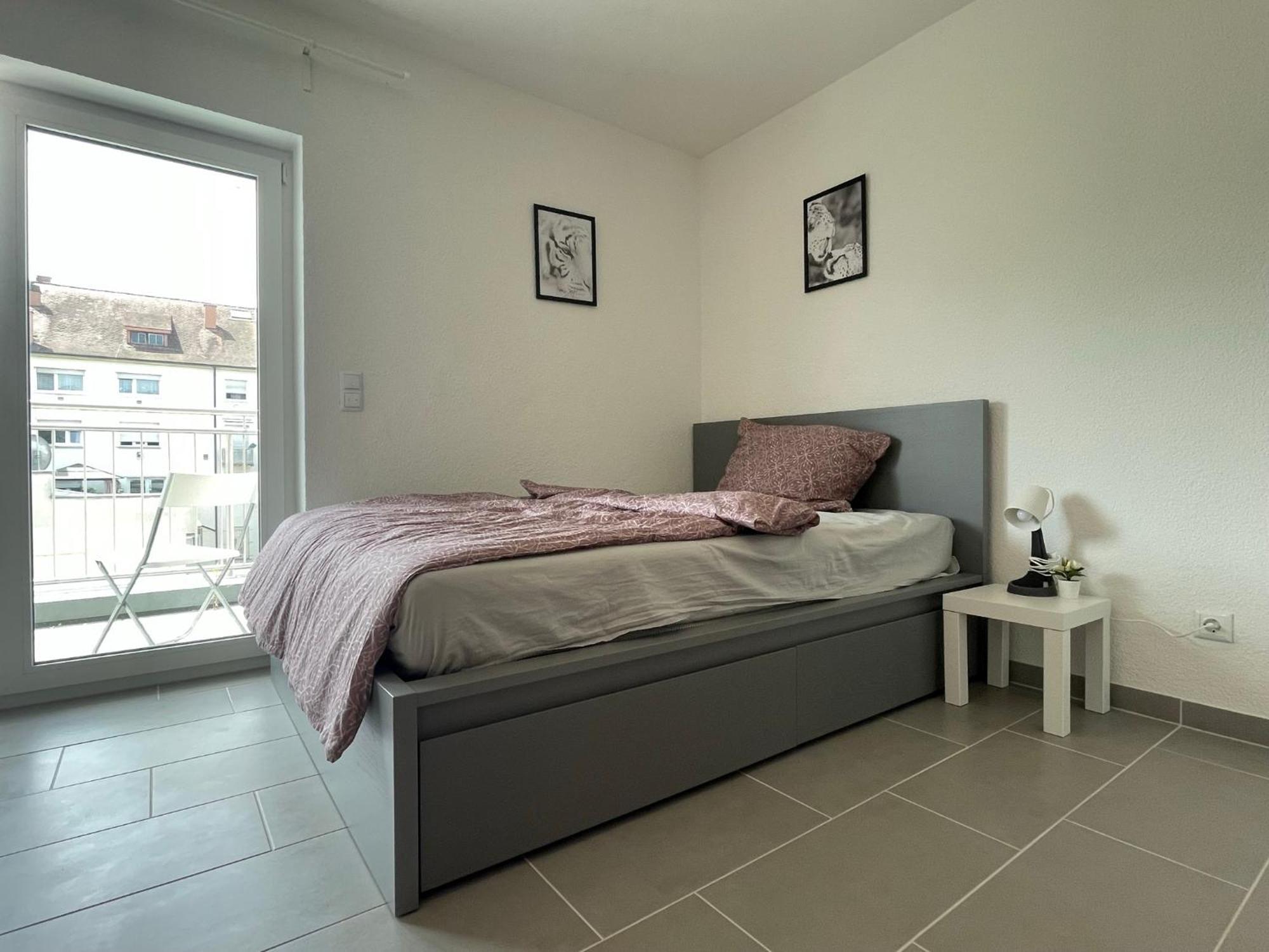 Simplex Apartments Am Europaplatz Karlsruhe Pokoj fotografie