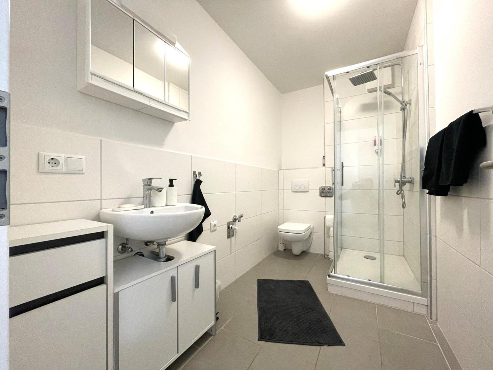 Simplex Apartments Am Europaplatz Karlsruhe Pokoj fotografie